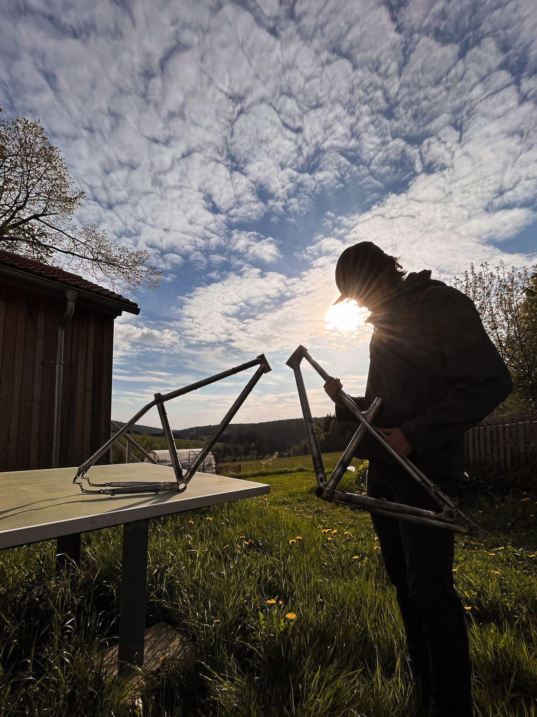 Crafting Freedom: The Art of Building My Own Mountain Bike