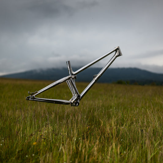 Moorhuhn: From Steel to Titanium